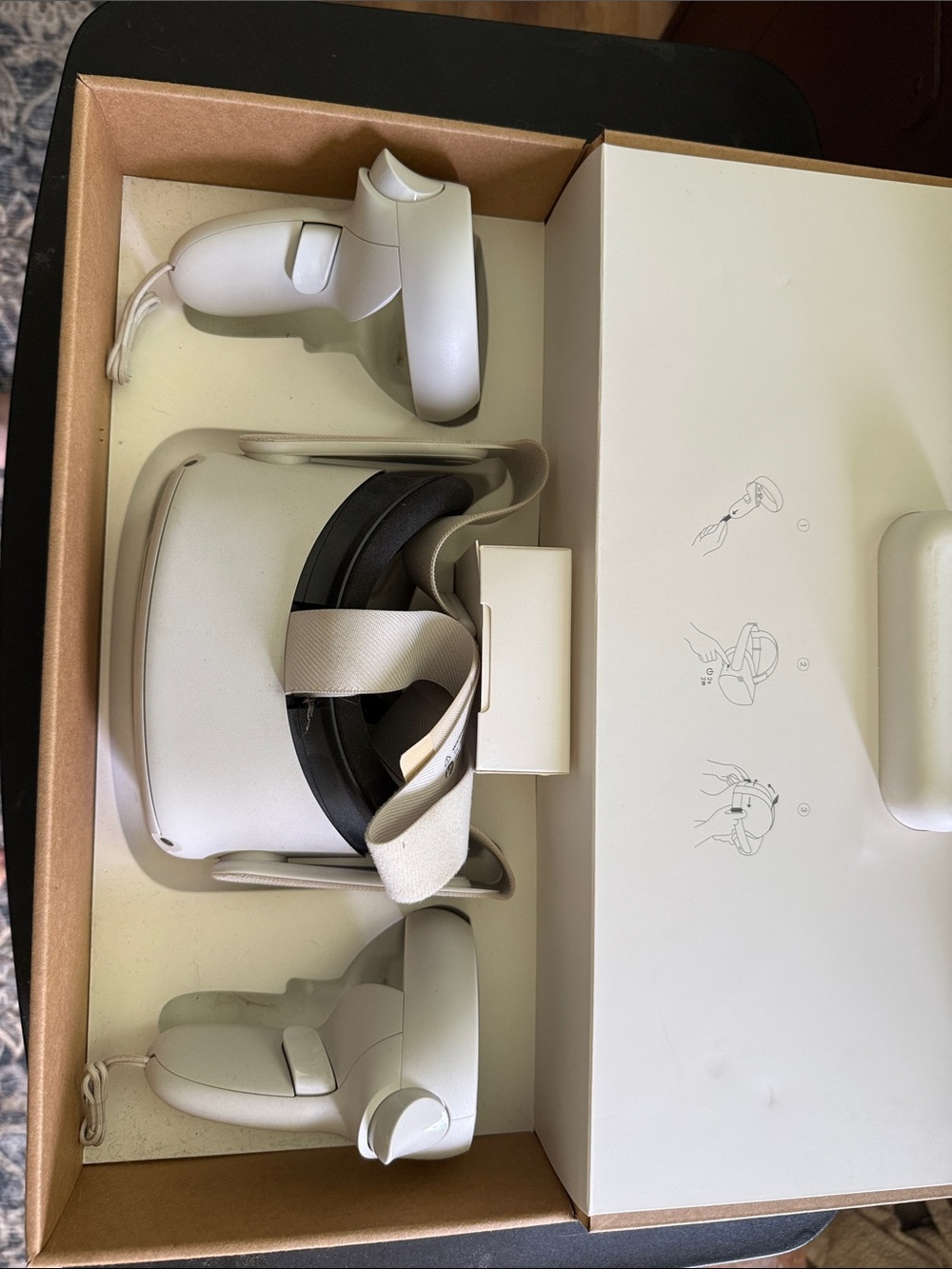 Quest 2 VR Headset - White